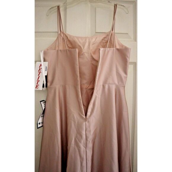 XSCAPE 3539XP Women’s Petite Sz 6 Beige High-Low Ball Gown $229 - Picture 9 of 15